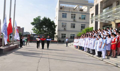 不忘初心 砥砺前行 北京军海医院举行升旗