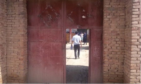 郑州军海医院-抗癫中原医疗扶贫志愿者疗进村入户开展免费筛查